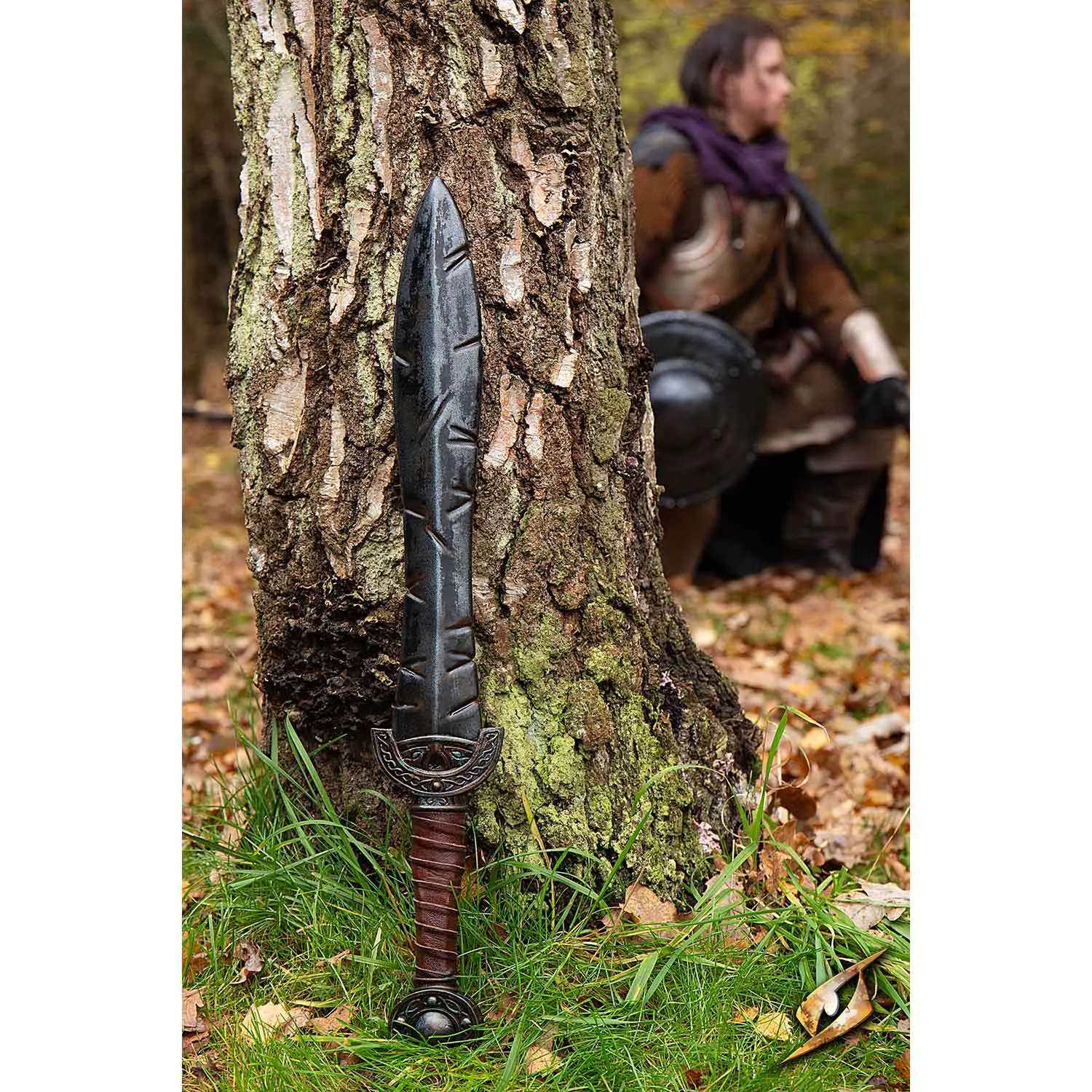 Battleworn Celtic Leaf Sword - 60 cm
