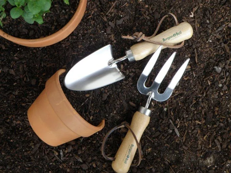 Burgon and Ball Budding Gardener Hand Trowel