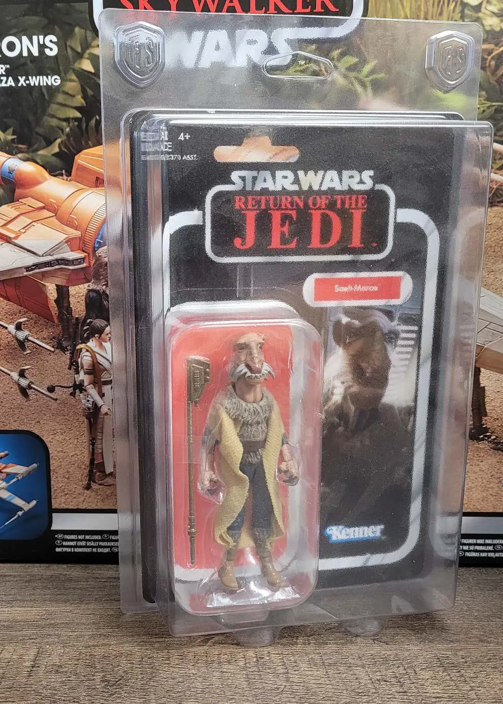 Saelt Marae [VC132]  – Star Wars 3.75-inch The Vintage Collection Action Figure